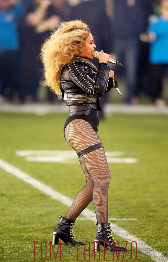 Beyonce-Super-Bowl-50-Fashion-Dsquared2-