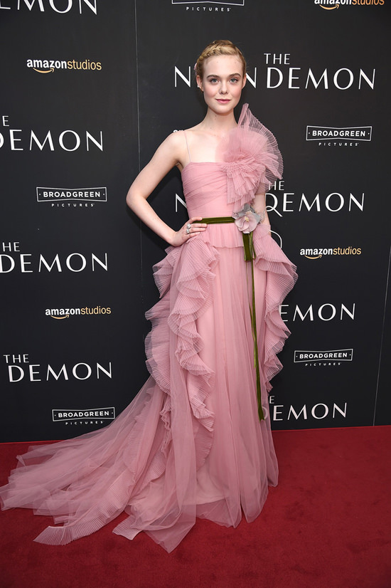 Elle Fanning Abbey Lee Kershaw Shine In Haunting Neon Demon 