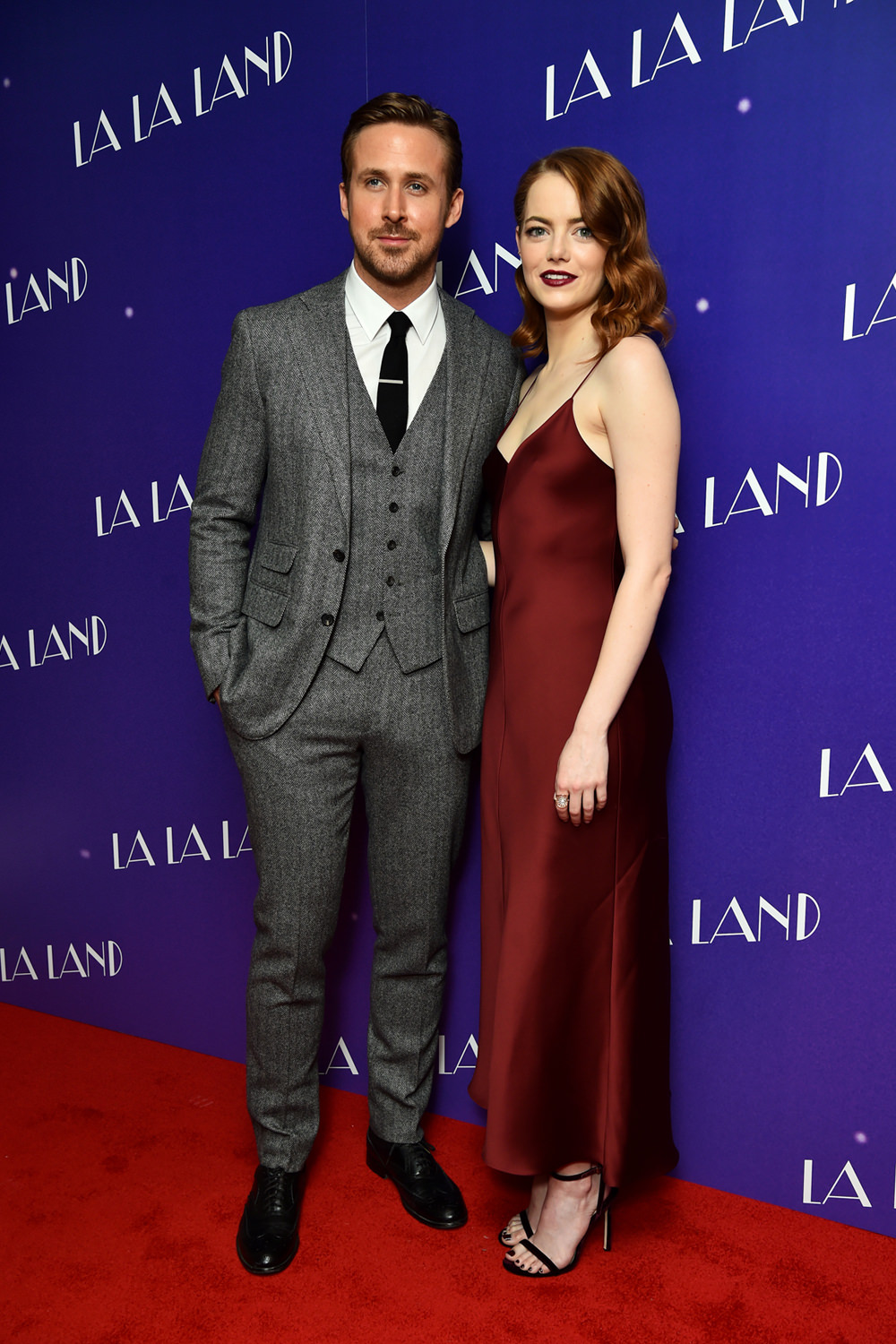 Ryan Gosling and Emma Stone Soldier on for the "La La Land ...