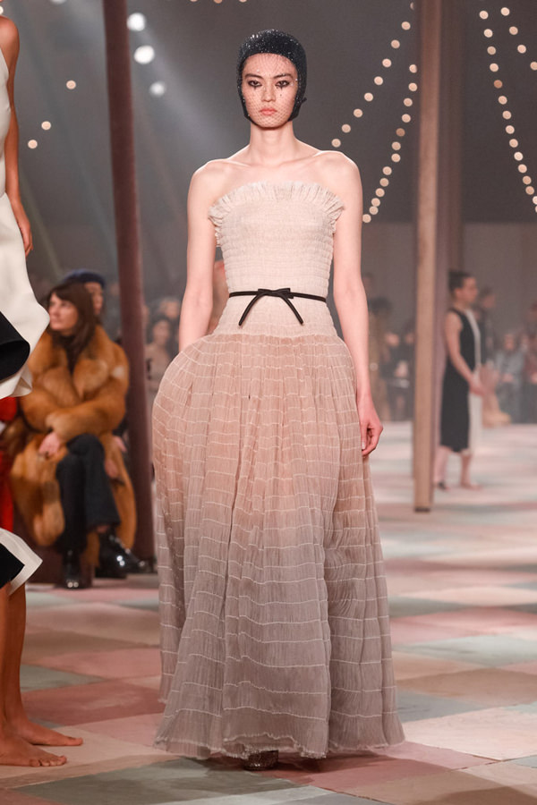 Christian Dior Spring 2019 Couture Collection Paris Fashion Week