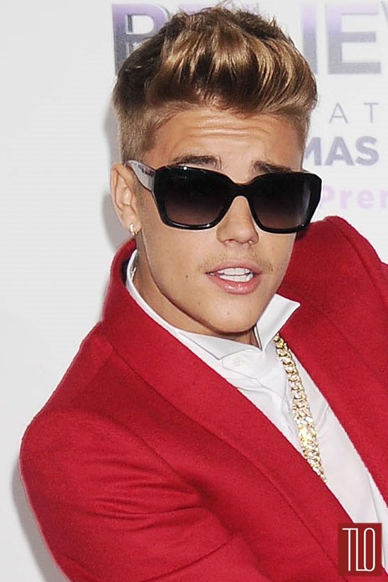 Justin-Bieber-Balmain-Believe-Premiere-Red-Carpet-Tom-Lorenzo-Site-7 - + Lorenzo