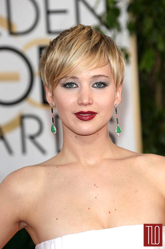 Jennifer Lawrence Butthole Tits - Jennifer Lawrence in Dior at the 2014 Golden Globe Awards | Tom + Lorenzo