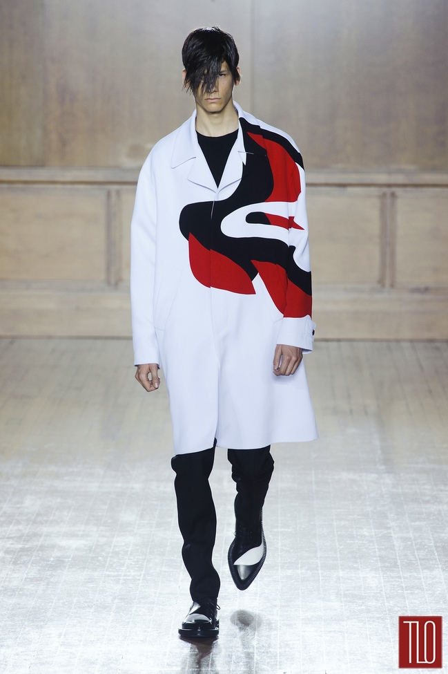Alexander-McQueen-Spring-2015-Menswear-Collection-Tom-Lorenzo-Site-TLO (18)