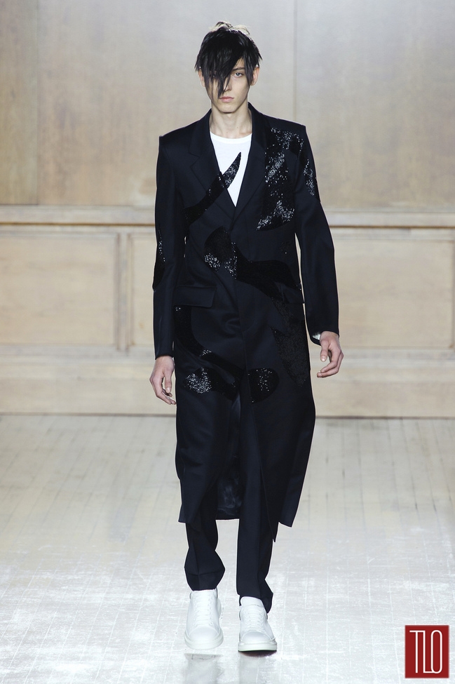 Alexander-McQueen-Spring-2015-Menswear-Collection-Tom-Lorenzo-Site-TLO (19)