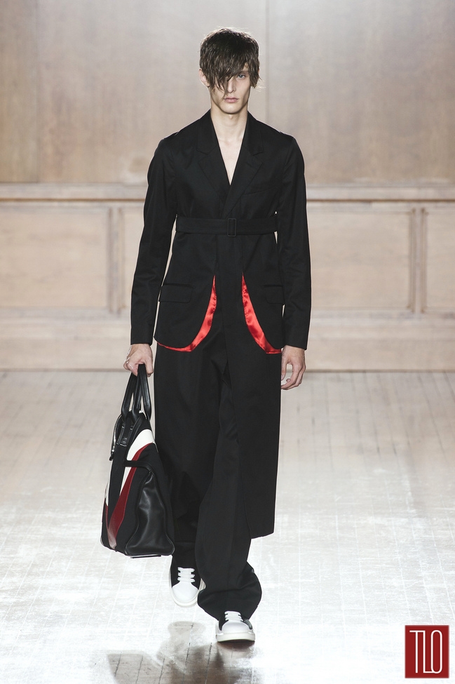 Alexander-McQueen-Spring-2015-Menswear-Collection-Tom-Lorenzo-Site-TLO (6)