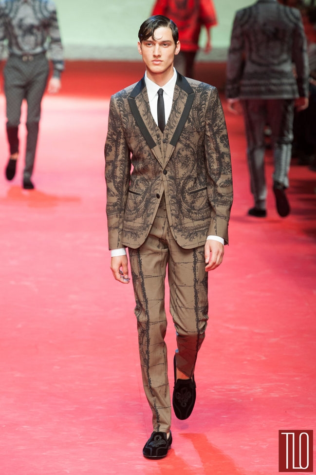 Dolce-Gabbana-Spring-2015-Menswear-Collection-Milan-Fashion-Week-Tom-LOrenzo-Site-TLO (19)