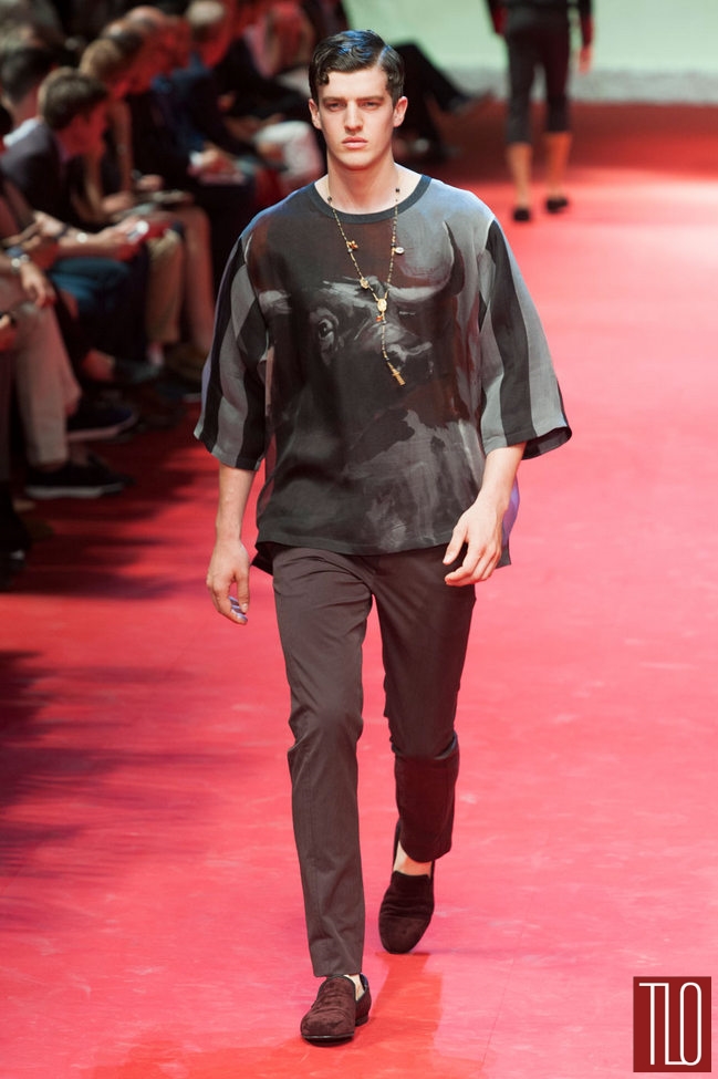 Dolce-Gabbana-Spring-2015-Menswear-Collection-Milan-Fashion-Week-Tom-LOrenzo-Site-TLO (5)