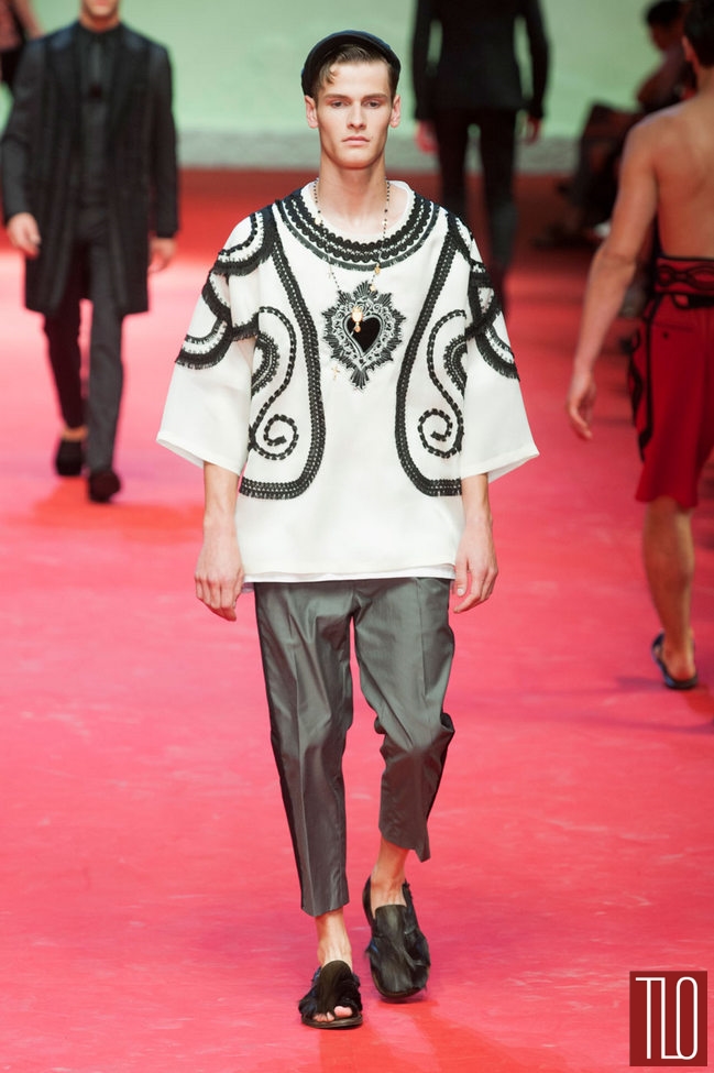 Dolce-Gabbana-Spring-2015-Menswear-Collection-Milan-Fashion-Week-Tom-LOrenzo-Site-TLO (9)