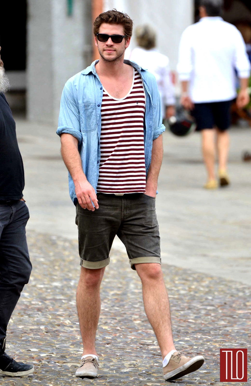 Liam-Hemsworth-Portofino-Italy-GOTS-Tom-Lorenzo-Site-TLO (1)