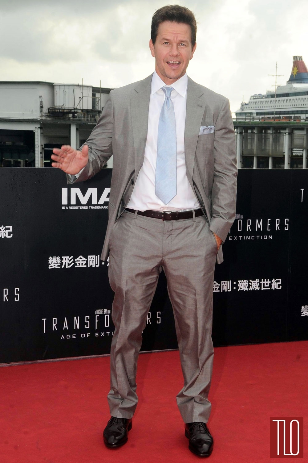 Mark-Wahlberg-Transformers-Age-Extinction-World-Premiere-Tom-Lorenzo-Site-TLO (1)