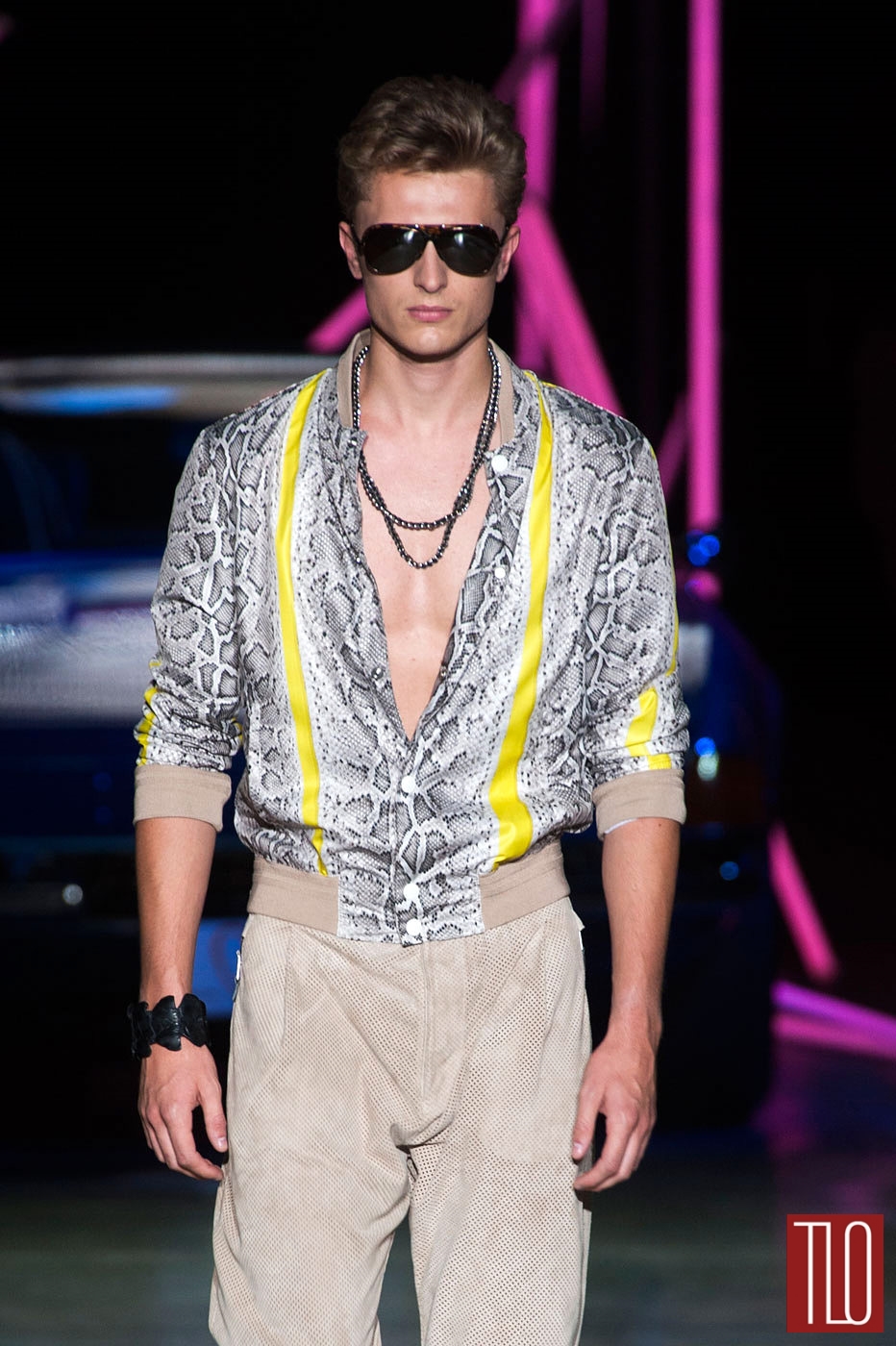 Roberto-Cavalli-Spring-2015-Menswear-Collection-Milan-Fashion-Week-Tom-Lorenzo-Site-TLO (1)