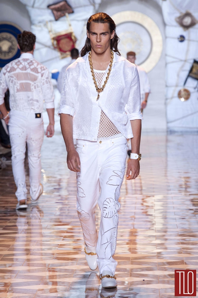 Versace-Spring-2015-Menswear-Collection-Milano-Fashion-Week-Tom-Lorenzo-Site-TLO (14)