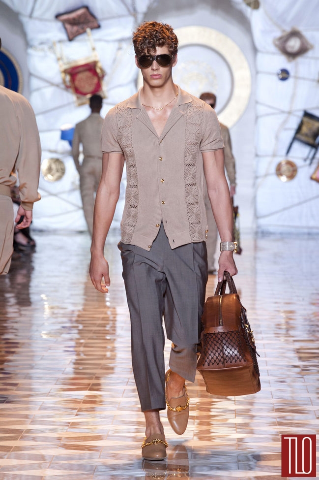 Versace-Spring-2015-Menswear-Collection-Milano-Fashion-Week-Tom-Lorenzo-Site-TLO (17)