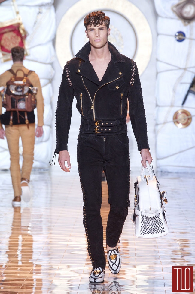 Versace-Spring-2015-Menswear-Collection-Milano-Fashion-Week-Tom-Lorenzo-Site-TLO (25)