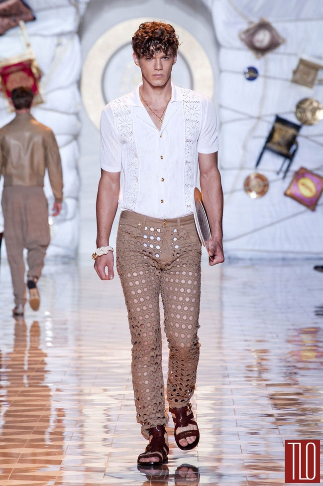 Versace-Spring-2015-Menswear-Collection-Milano-Fashion-Week-Tom-Lorenzo-Site-TLO (6)