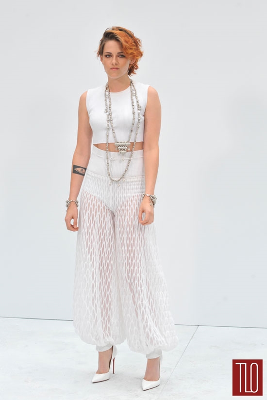 Kristen-Stewart-Chanel-Fall-2014-Couture-Show-Paris-Tom-Lorenzo-Site-TLO (6)