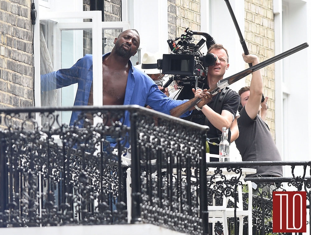 Idris-Elba-On-Set-Movie-Set-A-Hundred-Streets-Tom-LOrenzo-Site-TLO (1)
