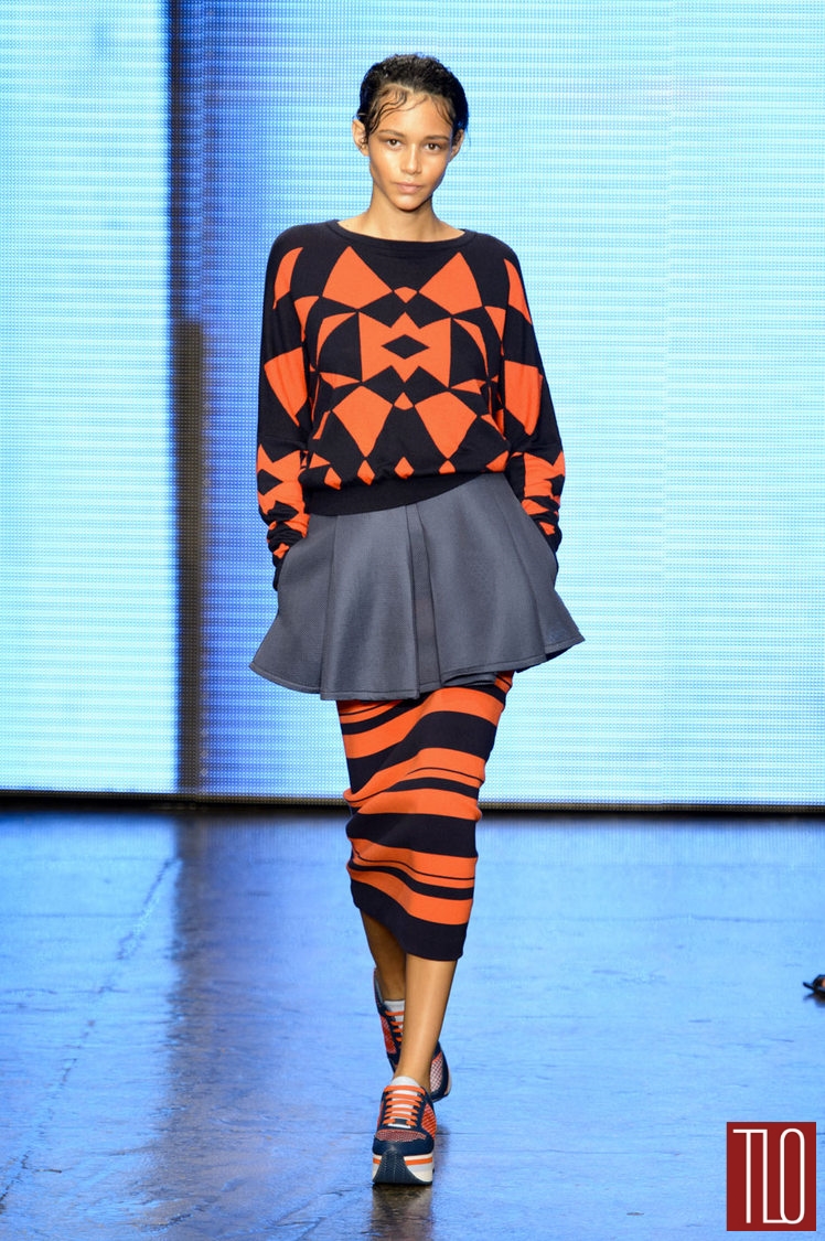DKNY-Spring-2015-Collection-Runway-Womenswear-Tom-Lorenzo-Site-TLO (1)