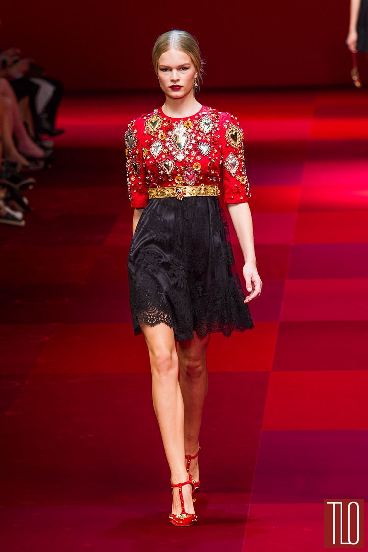 Dolce-Gabbana-Spring-2015-Collection-Womenswear-Runway-Milan-Fashion-Week-Tom-Lorenzo-Site-TLO (1)