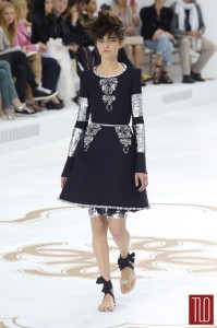 Kristen Stewart in Chanel Couture at 