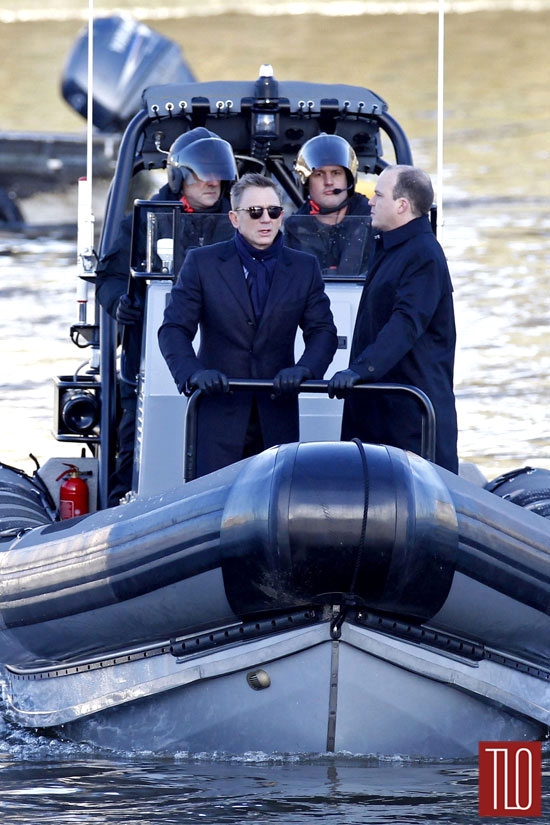 Daniel-Craig-Rory-Kinnear-Bond-Movie-First-Scenes-On-Set-Spectre-Tom-LOrenzo-Site-TLO (8)