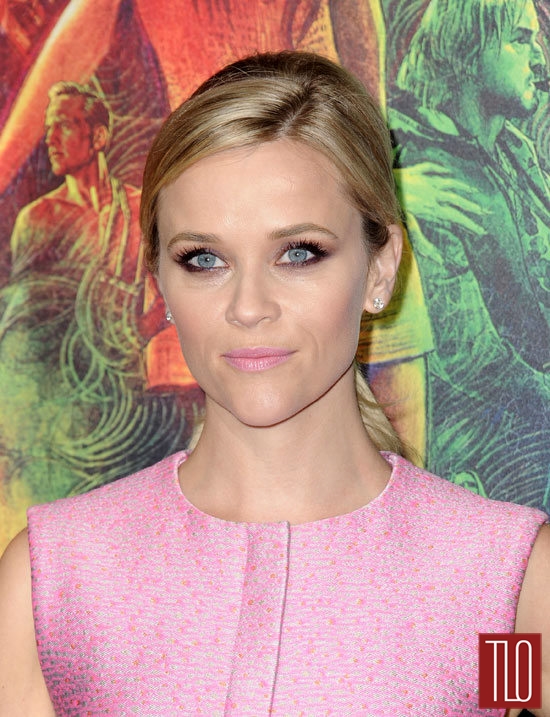 Reese-Witherspoon-Inherent-Vice-Movie-Premiere-Red-Carpet-Fashion-Balenciaga-Tom-Lorenzo-Site-TLO (3)