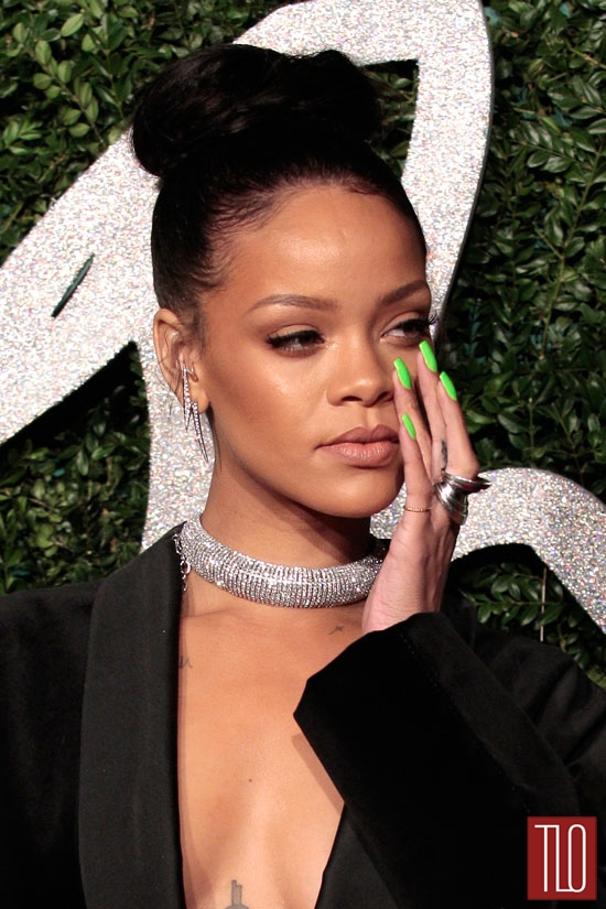 Rihanna-2014-British-Fashion-Awards-Stella-McCartney-Red-Carpet-Tom-Lorenzo-Site-TLO (3)