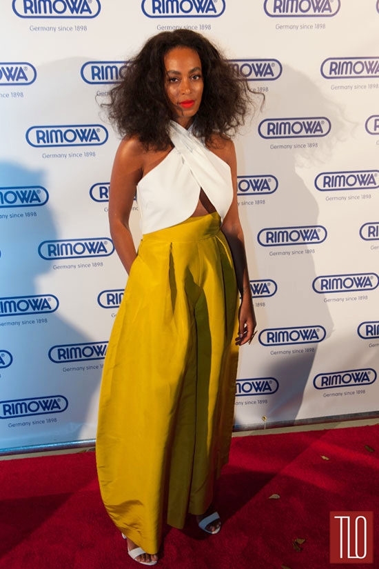 Solange-Knowles-Rimowa-Event-Red-Carpet-Fashion-Mily-Rosie-Assoulin-Tom-Lorenzo-Site-TLO (4)