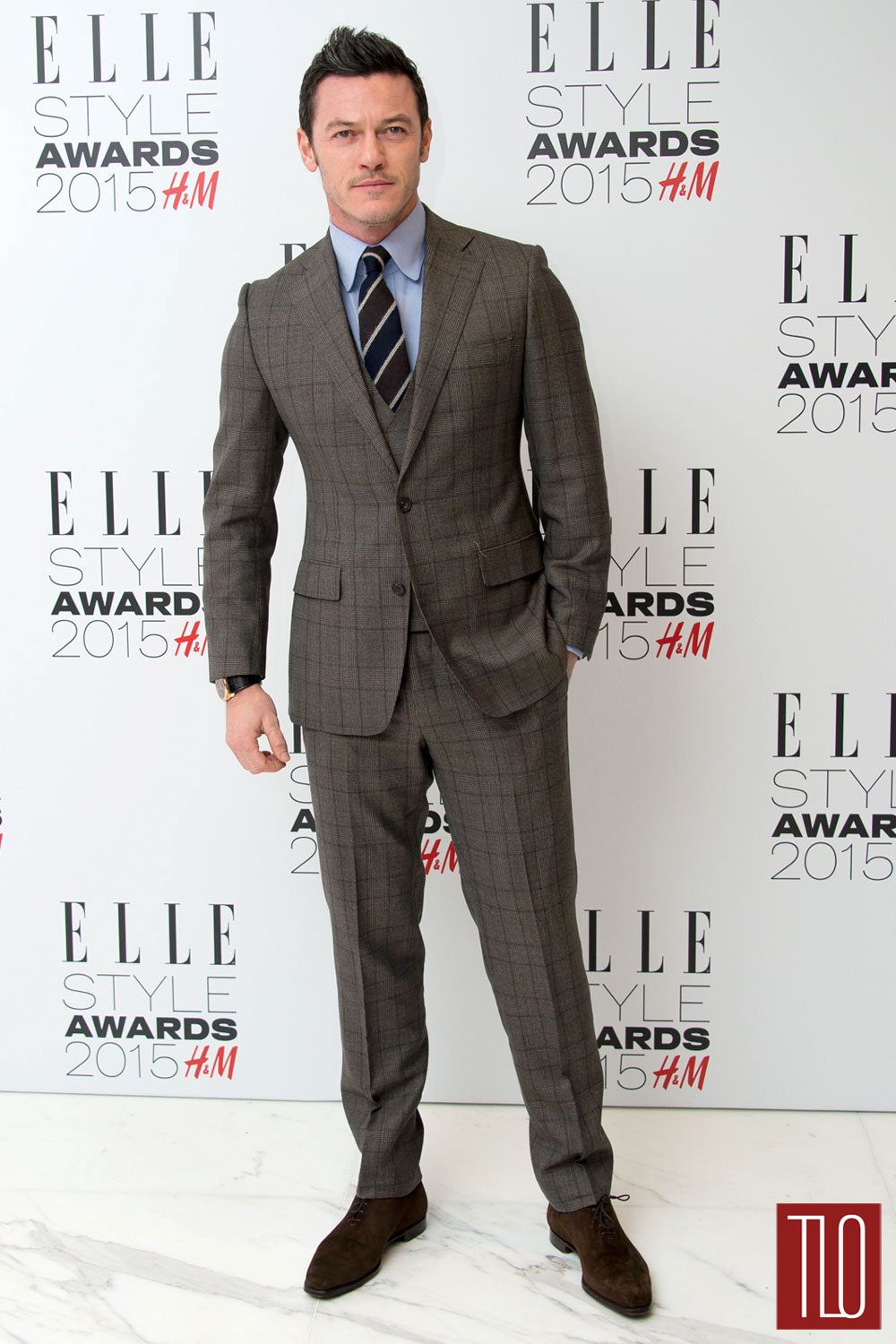 Luke-Evans-The-Hobbit-ELLE-Style-Awards-Red-Carpet-Fashion-Menswear-Thom-Sweeney-Tom-Lorenzo-Site-TLO (1)