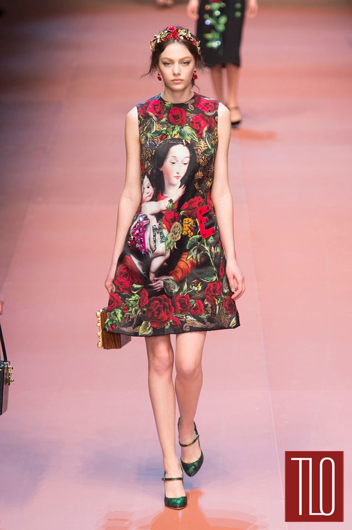 Dolce-Gabbana-Fall-2015-Collection-Runway-Milan-Fashion-Week-Tom-LOrenzo-Site-TLO (18)