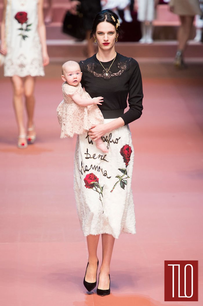 Dolce-Gabbana-Fall-2015-Collection-Runway-Milan-Fashion-Week-Tom-LOrenzo-Site-TLO (8)