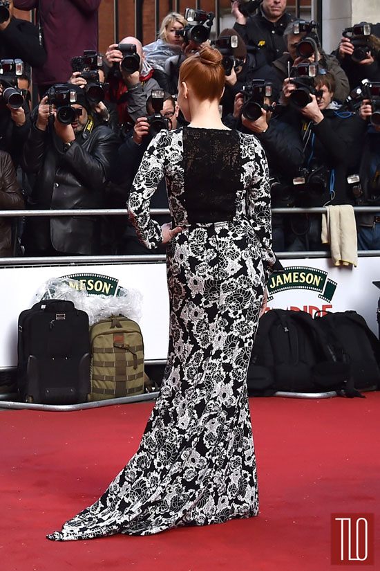 Jessica-Chastain-2015-Jameson-Empire-Awards-Red-Carpet-Fashion-Oscar-de-la-Renta-Tom-Lorenzo-Site-TLO (6)