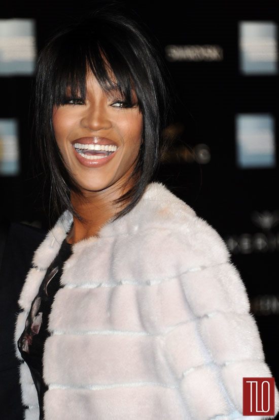 Naomi-Campbell-Alexander-McQueen-Savage-Beauty-Exhibition-Red-Carpet-Fashion-Tom-LOrenzo-Site-TLO (4)