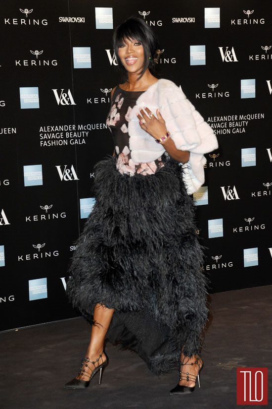 Naomi-Campbell-Alexander-McQueen-Savage-Beauty-Exhibition-Red-Carpet-Fashion-Tom-LOrenzo-Site-TLO (8)