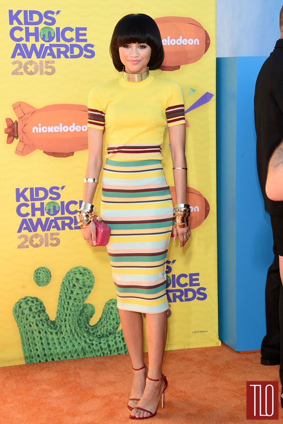 Zendaya-Nickelodeon-Kids-Awards-2015-Red-Carpet-Fashion-DKNY-Tom-Lorenzo-Site (2)