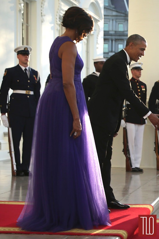 Michelle-Obama-Japanese-Prime-Minister-Shinzo-Abe-Akie-Abe-White-House-Dinner-Tadashi-Shoji-Fashion-Tom-Lorenzo-Site-TLO (4)