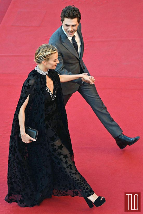 Sienna-Miller-2015-Cannes-Film-Festival-Red-Carpet-Fashion-Sonia-Rykiel-Bulgari-Tom-Lorenzo-Site-TLO (7)