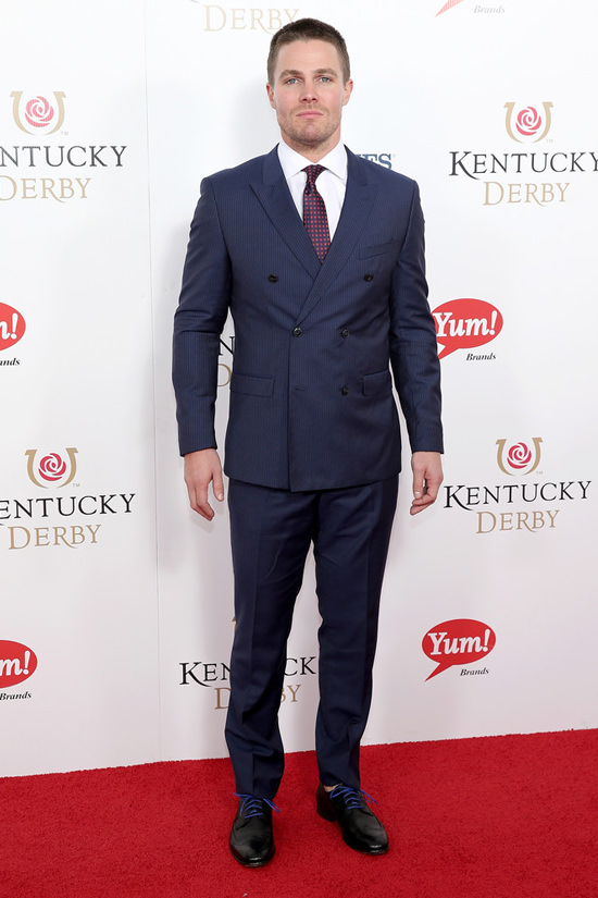 Stephen-Amell-2015-Kentucky-Derby-Red-Carpet-Fashion-Arrow-Tom-Lorenzo-Site-TLO (2)