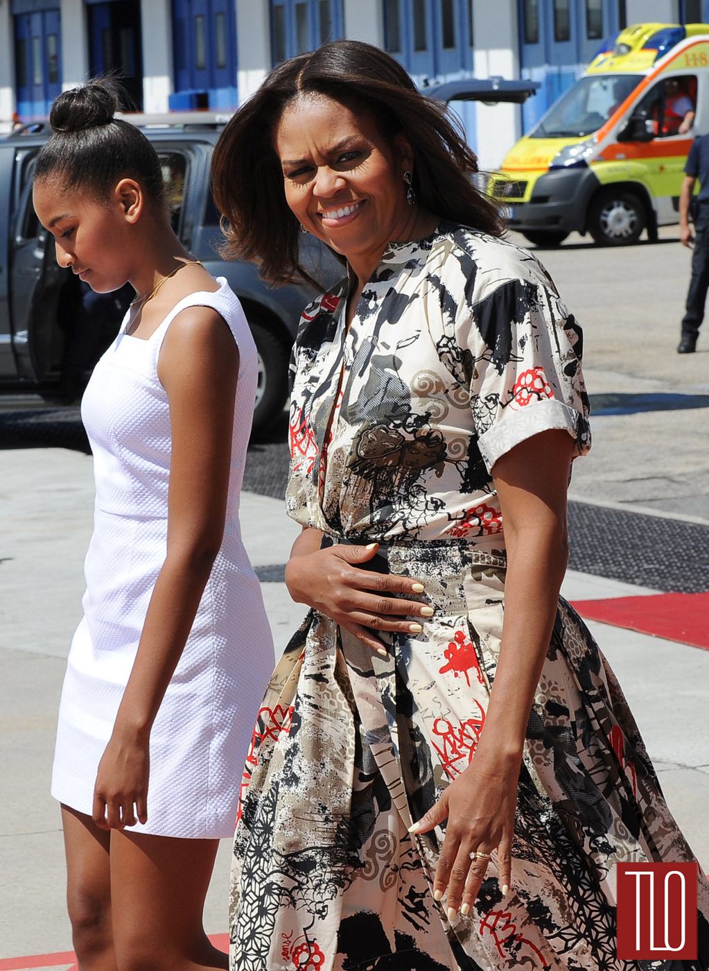 Michelle-Obama-Venice-Europe-Trip-Donna-Karan-Fashion-Tom-Lorenzo-Site-TLO (1)