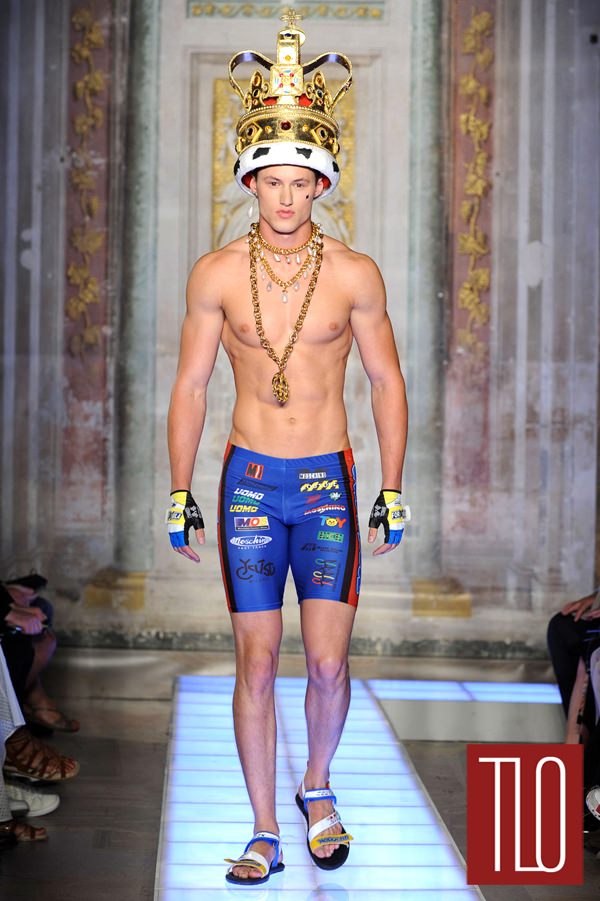 moschino speedo