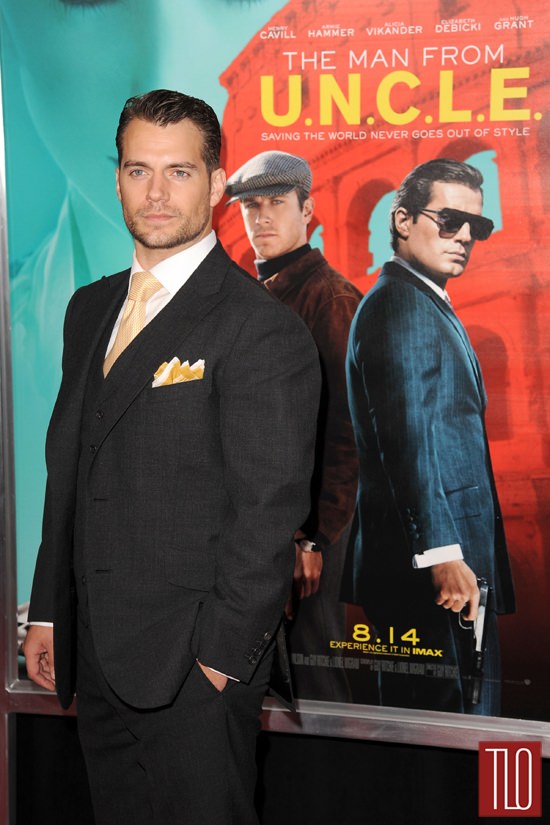Henry-Cavill-The-Man-from-UNCLE-New-York-Movie-Premiere-Red-Carpet-Fashion-Dunhill-Tom-Lorenzo-Site-TLO (4)