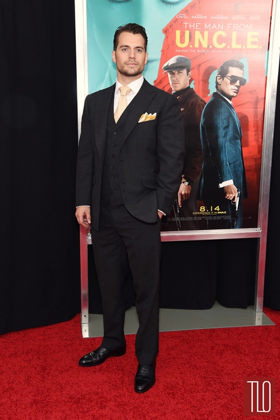 Henry-Cavill-The-Man-from-UNCLE-New-York-Movie-Premiere-Red-Carpet-Fashion-Dunhill-Tom-Lorenzo-Site-TLO (6)
