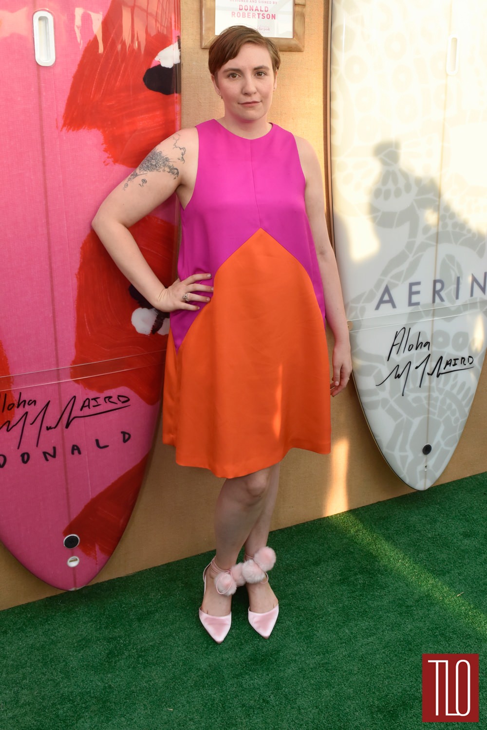 Lena-Dunham-Paddle-Party-Pink-Event-Fashion-Lisa-Perry-Tom-Lorenzo-Site-TLO (1)