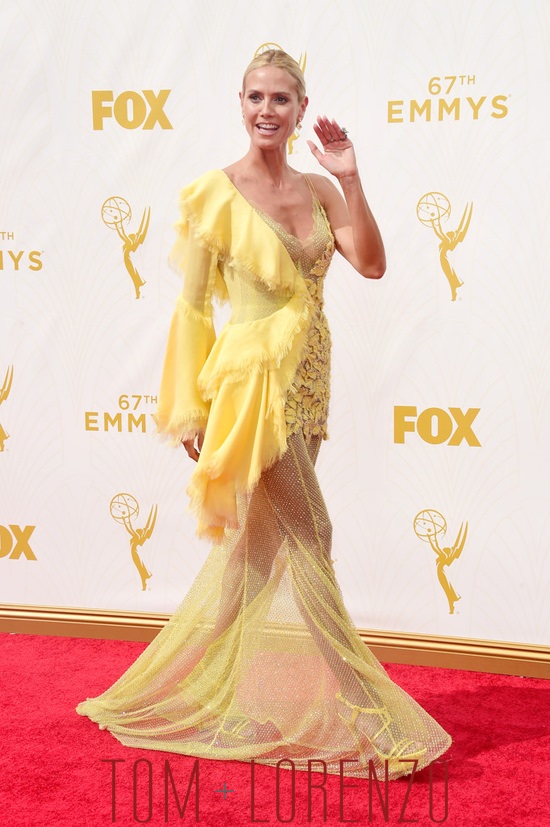 Heidi-Klum-2015-Emmy-Awards-Red-Carpet-Fashion-Atelier-Versace-Tom-Lorenzo-Site-TLO (4)