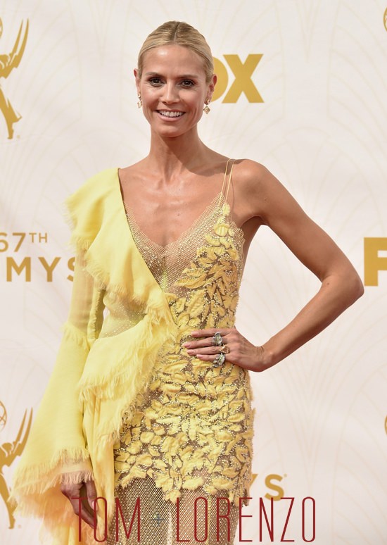 Heidi-Klum-2015-Emmy-Awards-Red-Carpet-Fashion-Atelier-Versace-Tom-Lorenzo-Site-TLO (5)