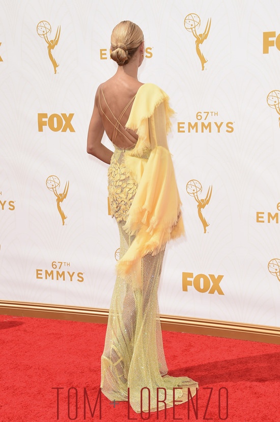Heidi-Klum-2015-Emmy-Awards-Red-Carpet-Fashion-Atelier-Versace-Tom-Lorenzo-Site-TLO (8)