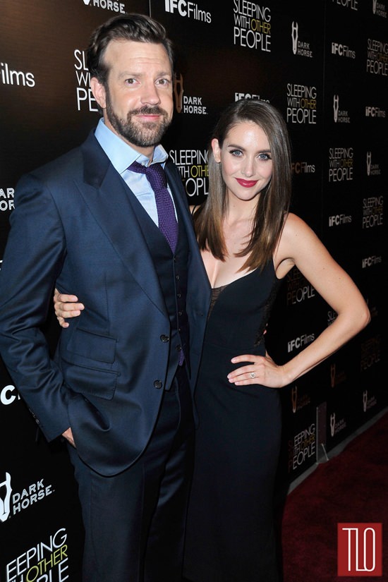 Jason-Sudeikis-Alison-Brie-Alison-Brie-Sleeping-With-Other-People-Los-Angeles-Premiere-Red-Carpet-Fashion-Tom-Lorenzo-Site-TLO (2)
