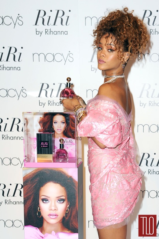 Rihanna-Promotes-RiRi-Fragrance-Red-Carpet-Fashion-Vivienne-Westwood-Tom-Lorenzo-Site-TLO (5)
