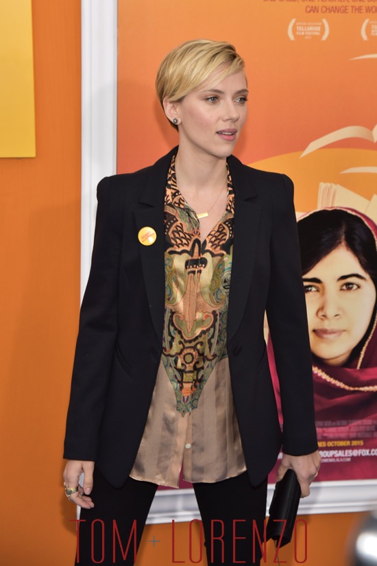 Scarlett-Johansson-He-Name-Me-Malala-Movie-New-York-Premiere-Red-Carpet-Fashion-Etro-Tom-Lorenzo-Site (2)