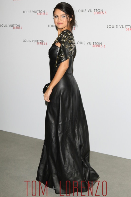 Selena-Gomez-Louis-Vuitton-VIP-Launch-Red-Carpet-Fashion-Tom-Lorenzo-Site (5)
